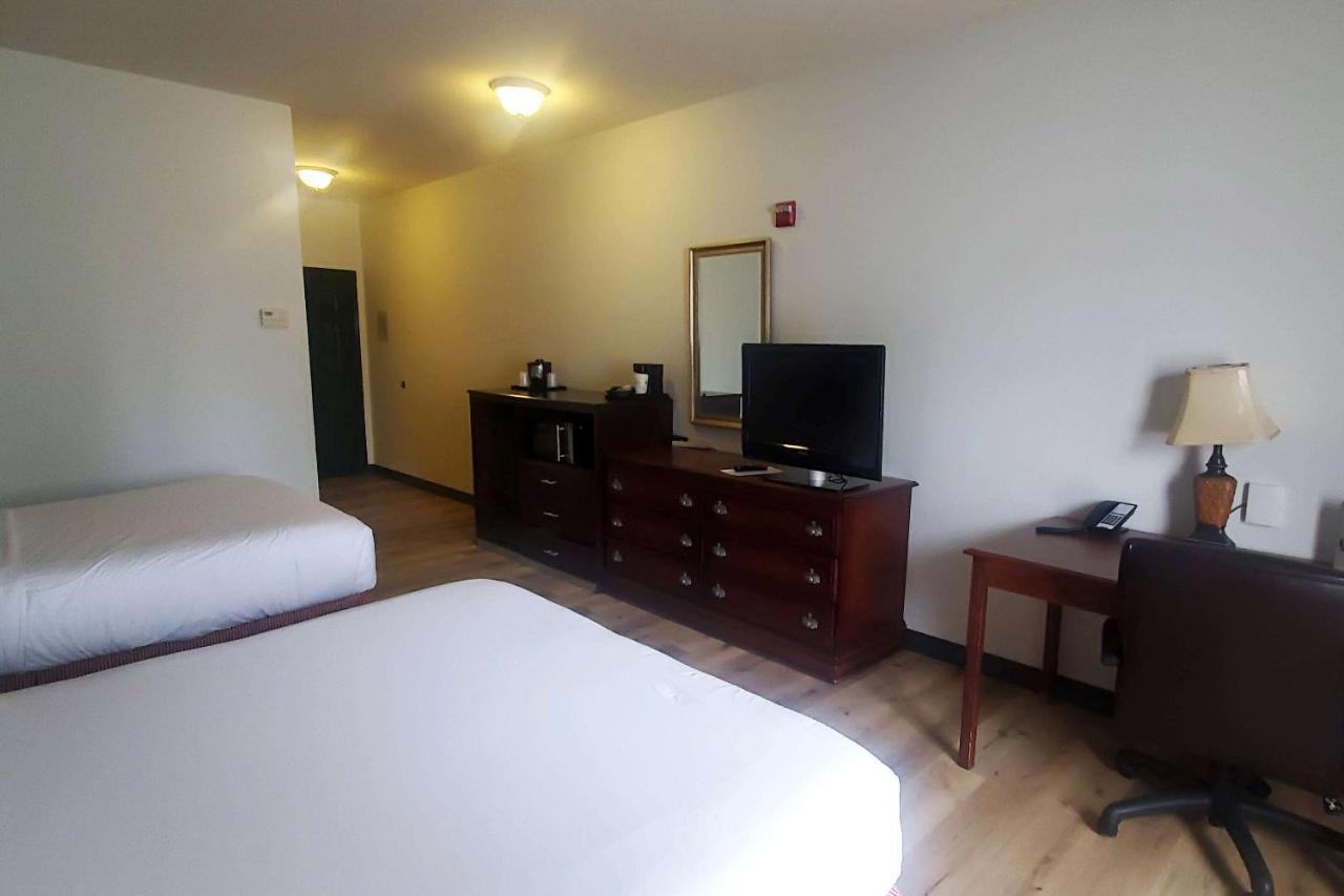 Wingate By Wyndham Youngstown - Austintown Εξωτερικό φωτογραφία