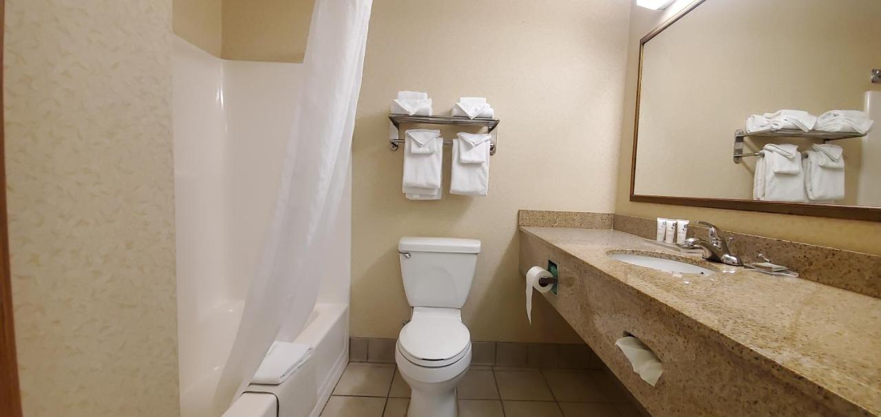 Wingate By Wyndham Youngstown - Austintown Εξωτερικό φωτογραφία