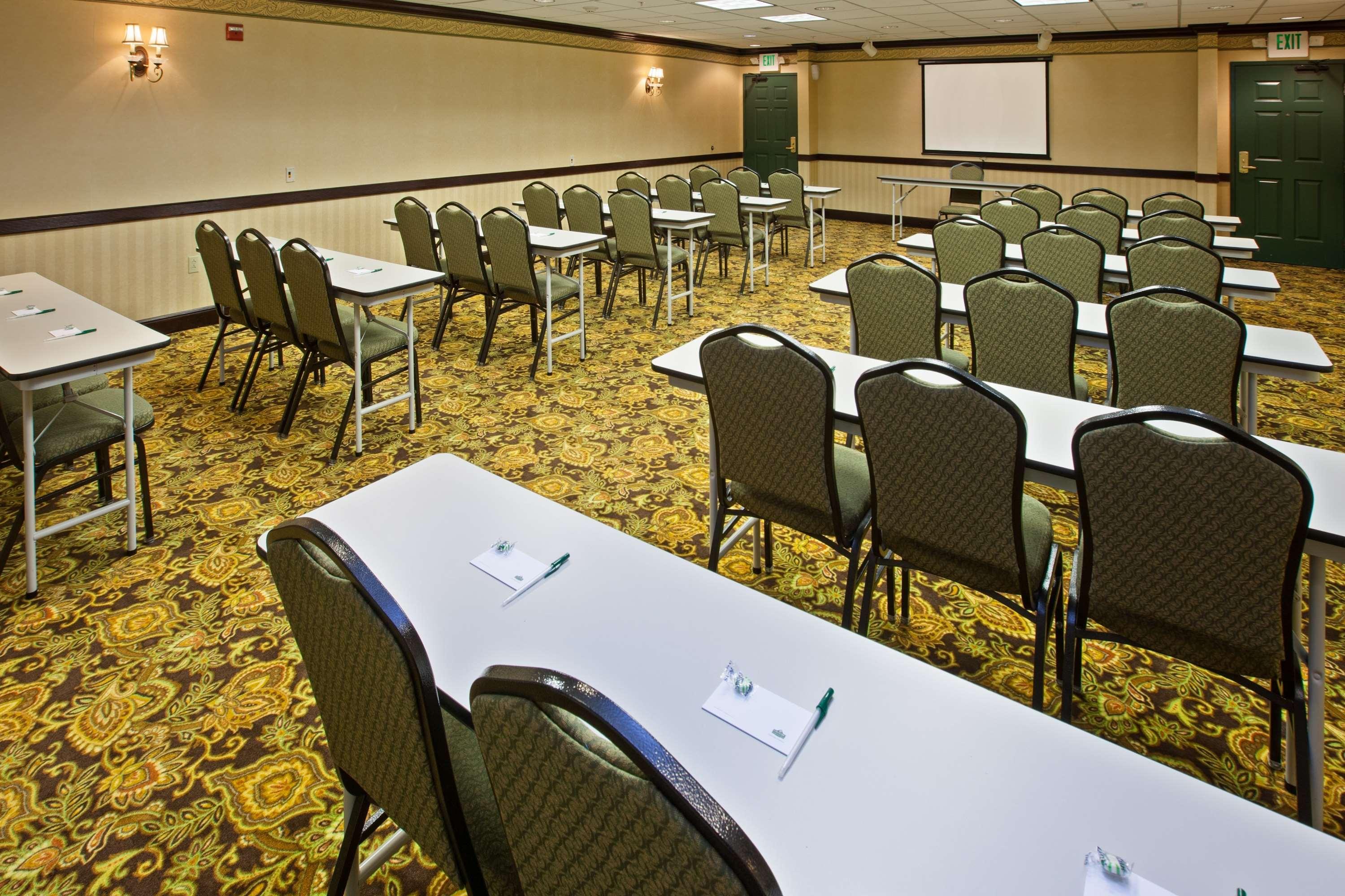 Wingate By Wyndham Youngstown - Austintown Εξωτερικό φωτογραφία