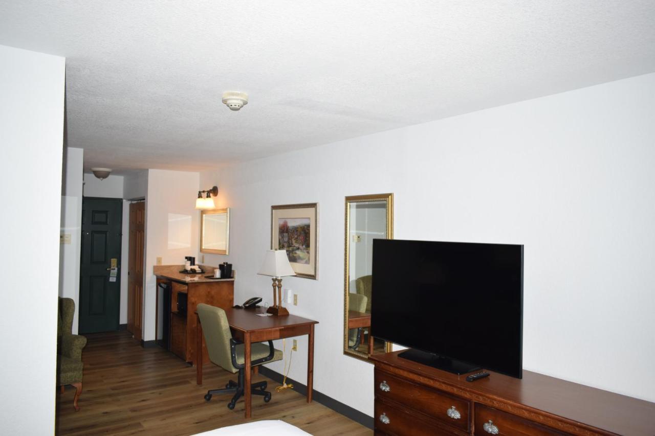 Wingate By Wyndham Youngstown - Austintown Εξωτερικό φωτογραφία