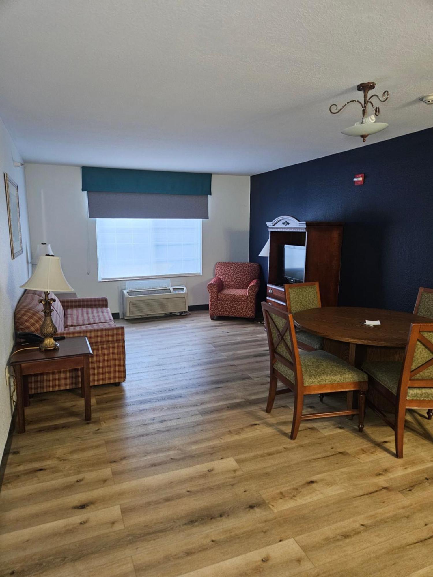 Wingate By Wyndham Youngstown - Austintown Εξωτερικό φωτογραφία
